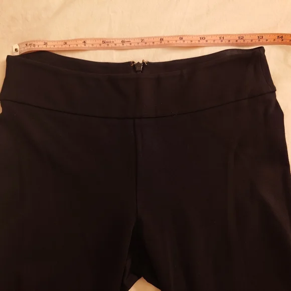 EUC Black BCBG MAXAZRIA Ankle Length Mid-Rise Leggings Ponte Pants S Back Zip - Picture 7 of 15
